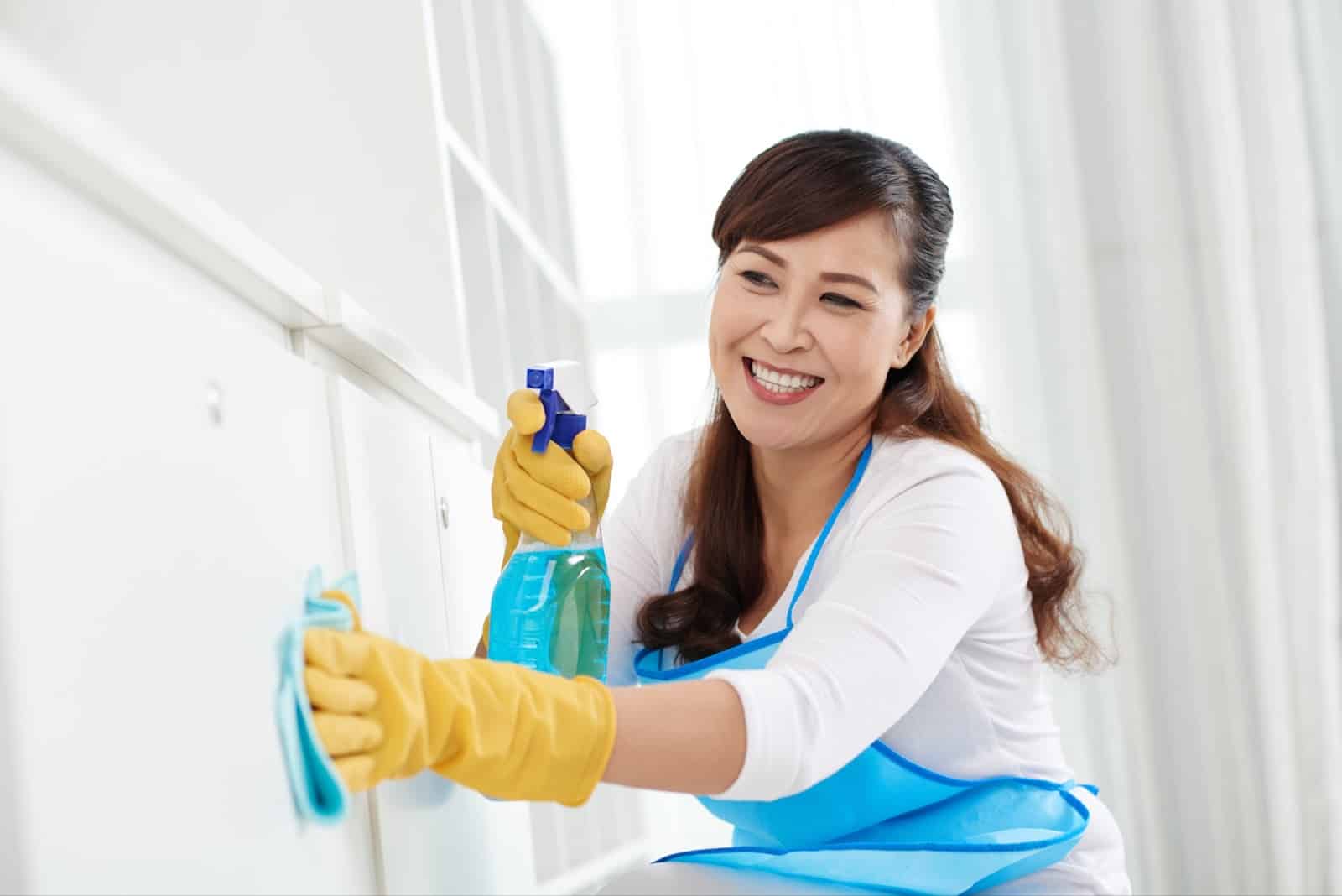 https://marshalldrygoods.com/wp-content/uploads/2024/09/cleaning-furniture-2021-09-02-08-29-14-utc.jpg