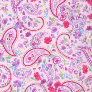 45" Flannel Paisley Tapesrty Pink